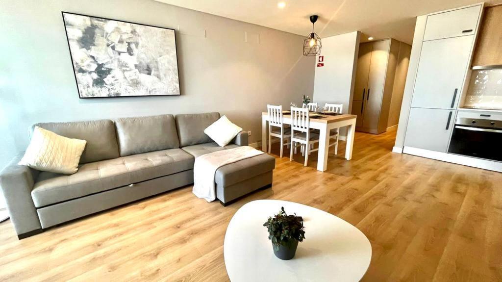 Ferienwohnung T2 Com Uma Vista Deslumbrante Sobre O Atlantico! Costa da Caparica Exterior foto